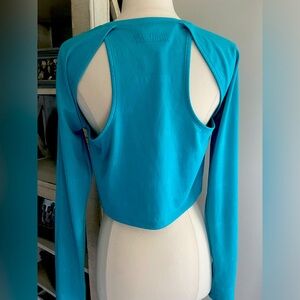 Gymshark turquoise long sleeve crop top back cutouts S